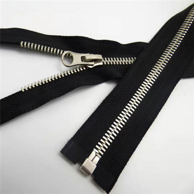 Zipper # 3 #5 Manufacturer Custom Logo Metal Brass Plastic Nylon Fashion Zipper 
